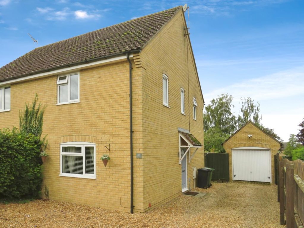 Old Feltwell Road, Methwold